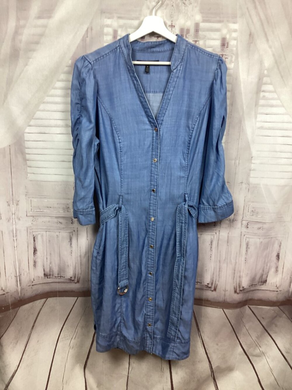 WHBM Chambray Denim Dress Blue Belted Midi 16 - Picture 2 of 9